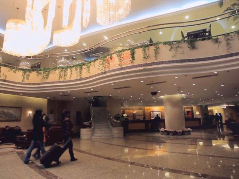 Vienna International Hotel Shanghai Hengshan Road Xangai Exterior foto